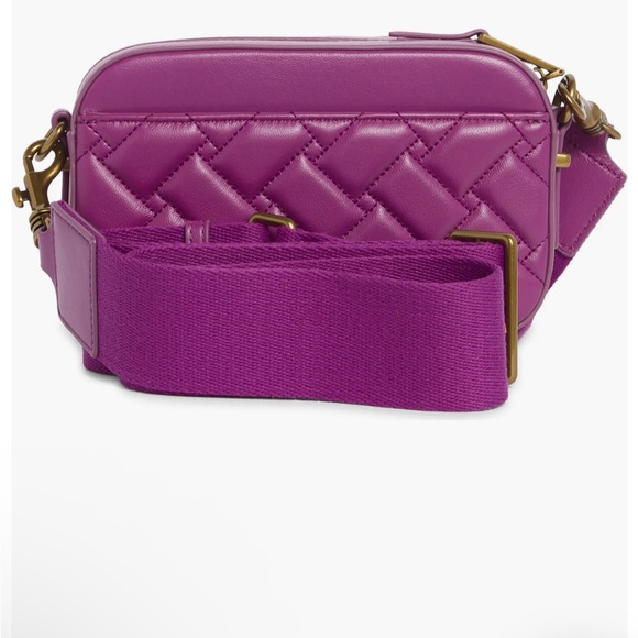 NWT Kurt Geiger Velvet & Leather Quilted Camera Handbag- Guitar Strap - Picture 3 of 6